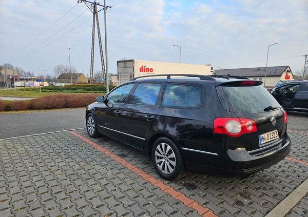 Volkswagen Passat cena 16900 przebieg: 170000, rok produkcji 2008 z Wągrowiec małe 154